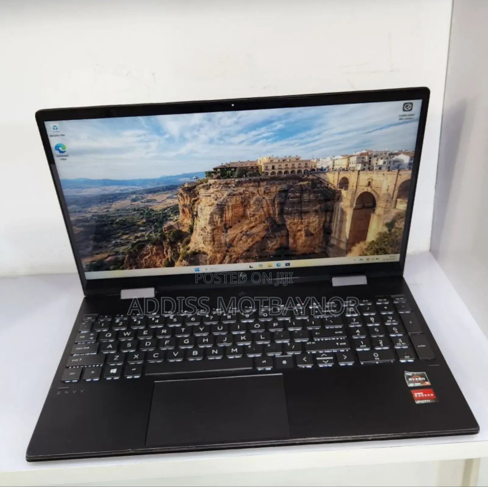 New Laptop HP Envy X360 16GB AMD Ryzen 5 SSD 512GB