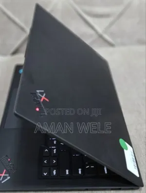 Photo - New Laptop Lenovo ThinkPad X1 Carbon 16GB Intel Core I7 SSD 512GB