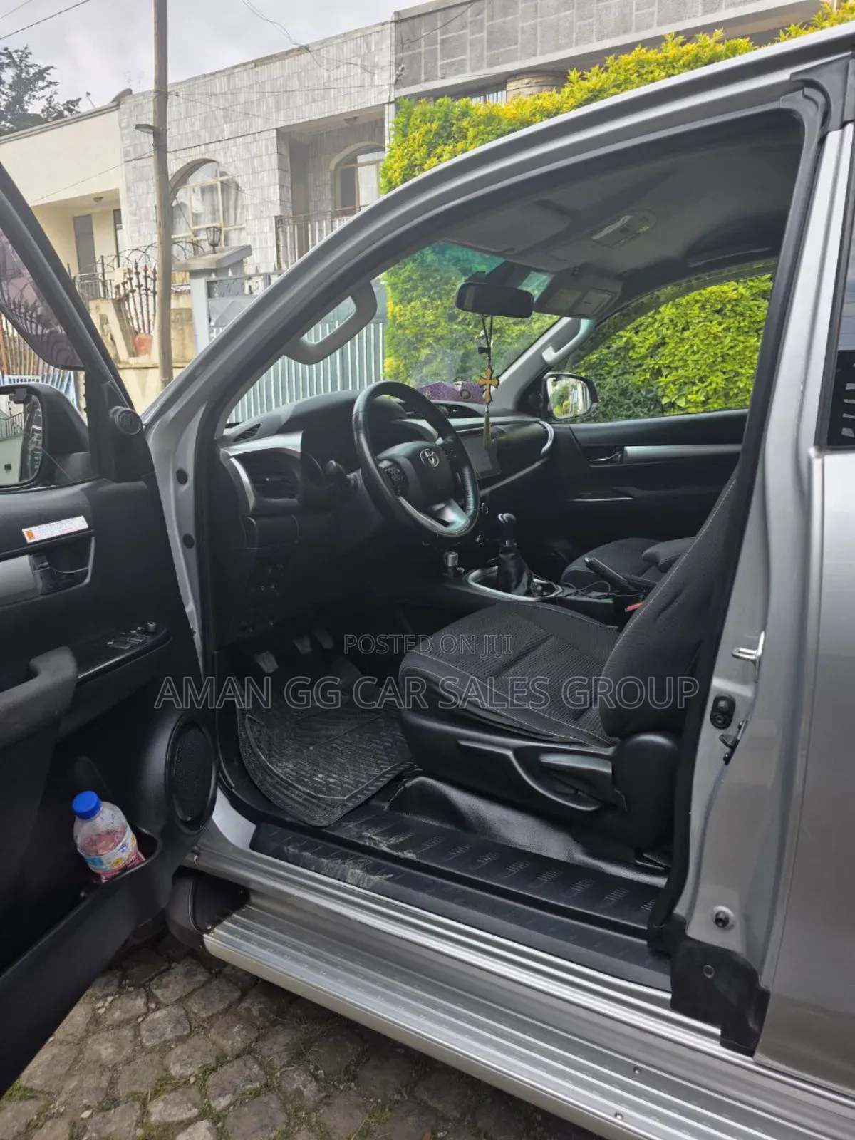 Toyota Hilux 2019 Silver