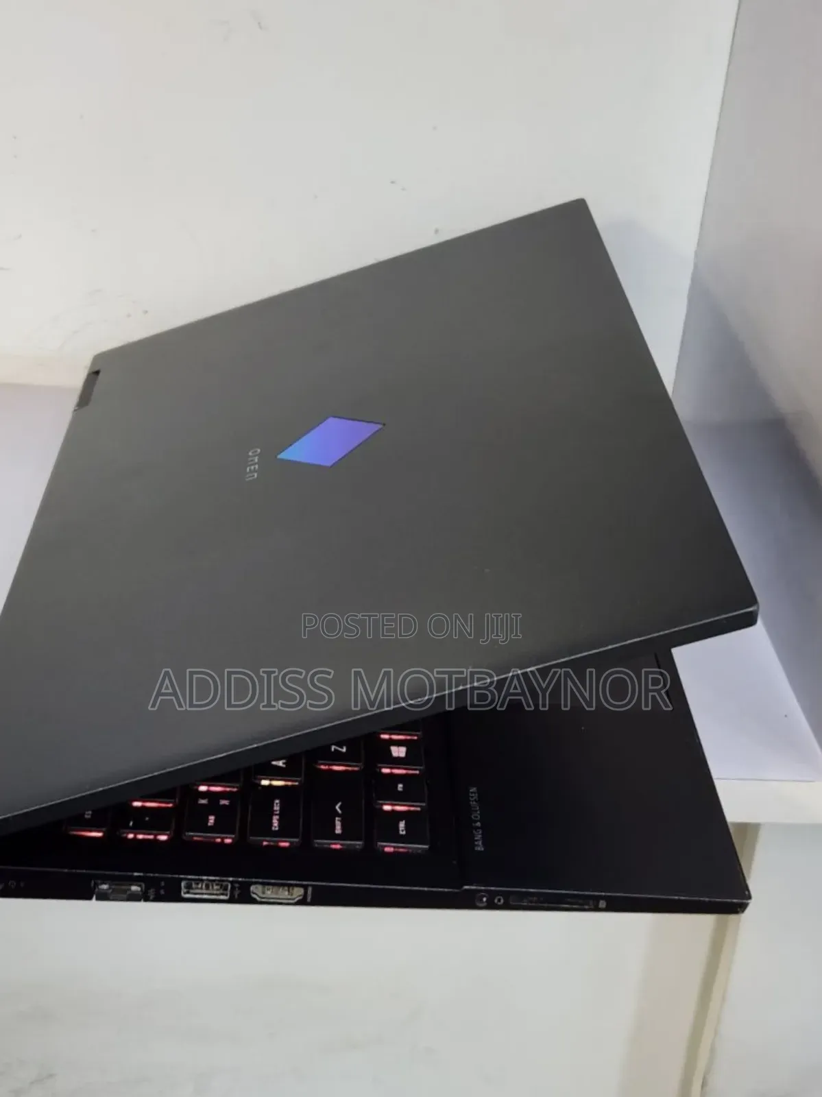 New Laptop HP Omen 15 16GB AMD Ryzen 5 SSD 512GB