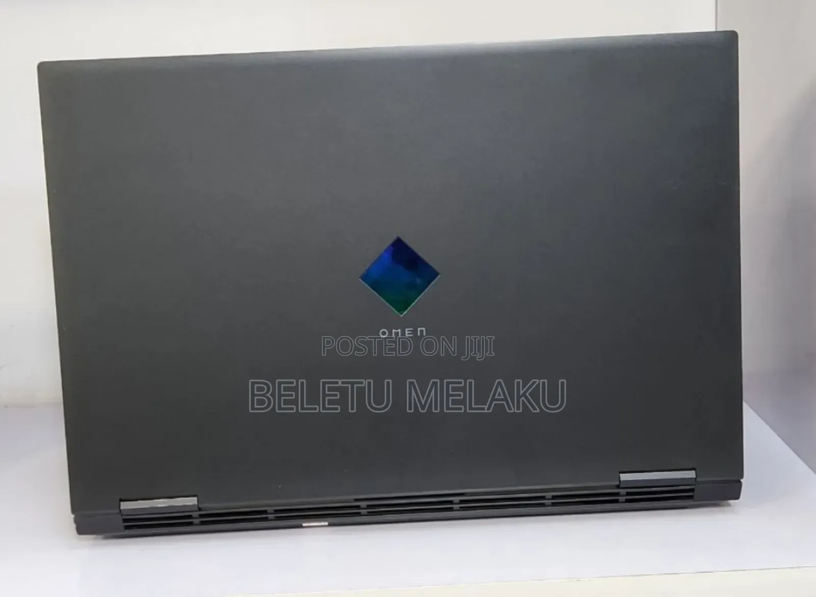 New Laptop HP Omen 15 16GB AMD Ryzen 7 SSD 512GB
