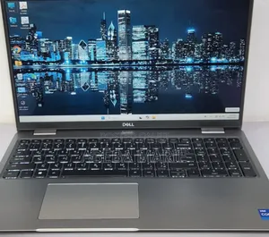 Photo - New Laptop Dell Precision 5540 24GB Intel Core I7 SSD 1T