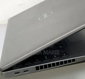 New Laptop Dell Precision 5540 24GB Intel Core I7 SSD 1T