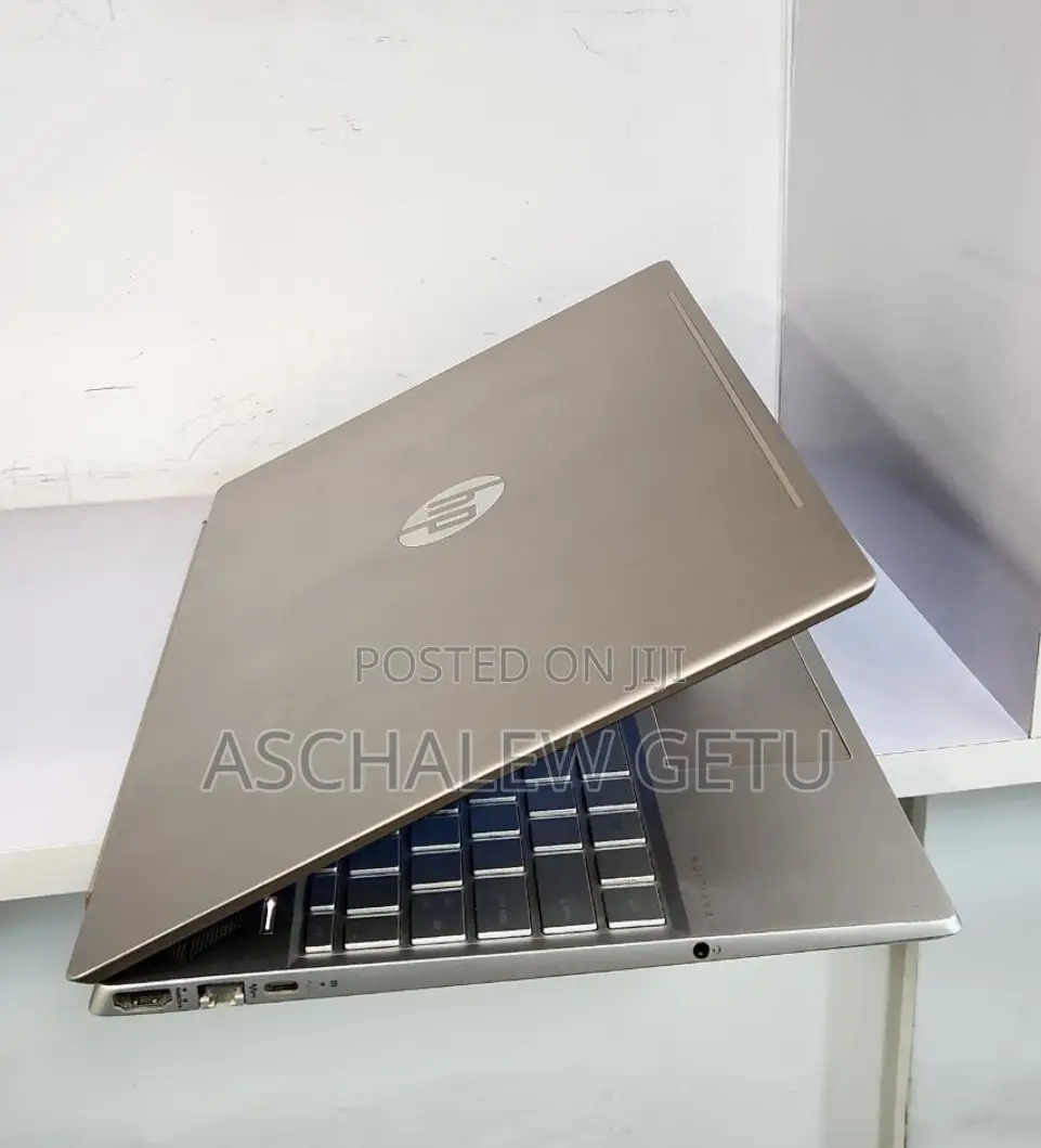 New Laptop HP Pavilion 15 16GB Intel Core I7 SSD 256GB