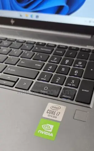 New Laptop HP ZBook Firefly 15 G7 16GB Intel Core I5 SSD 512GB