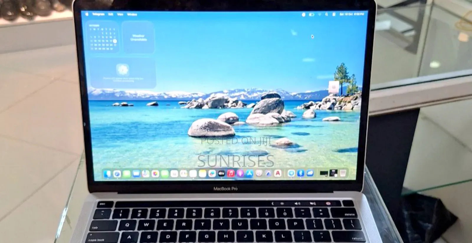 New Laptop Apple MacBook Air 2022 M2 8GB Apple M2 SSD 512GB