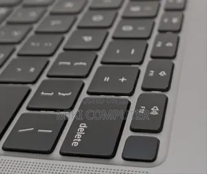 New Laptop Apple MacBook Air 2020 M1 16GB Intel SSD 256GB