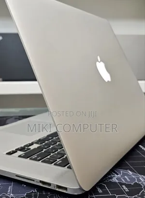 New Laptop Apple MacBook Air 2015 16GB Intel Core I7 SSD 256GB