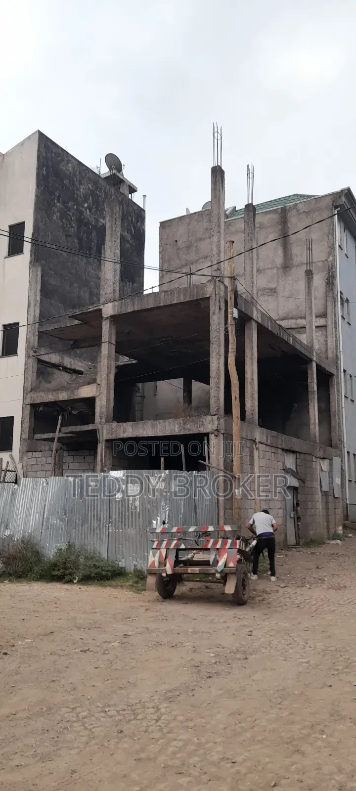 7bdrm House in Haile Garment, Nifas Silk-Lafto for sale