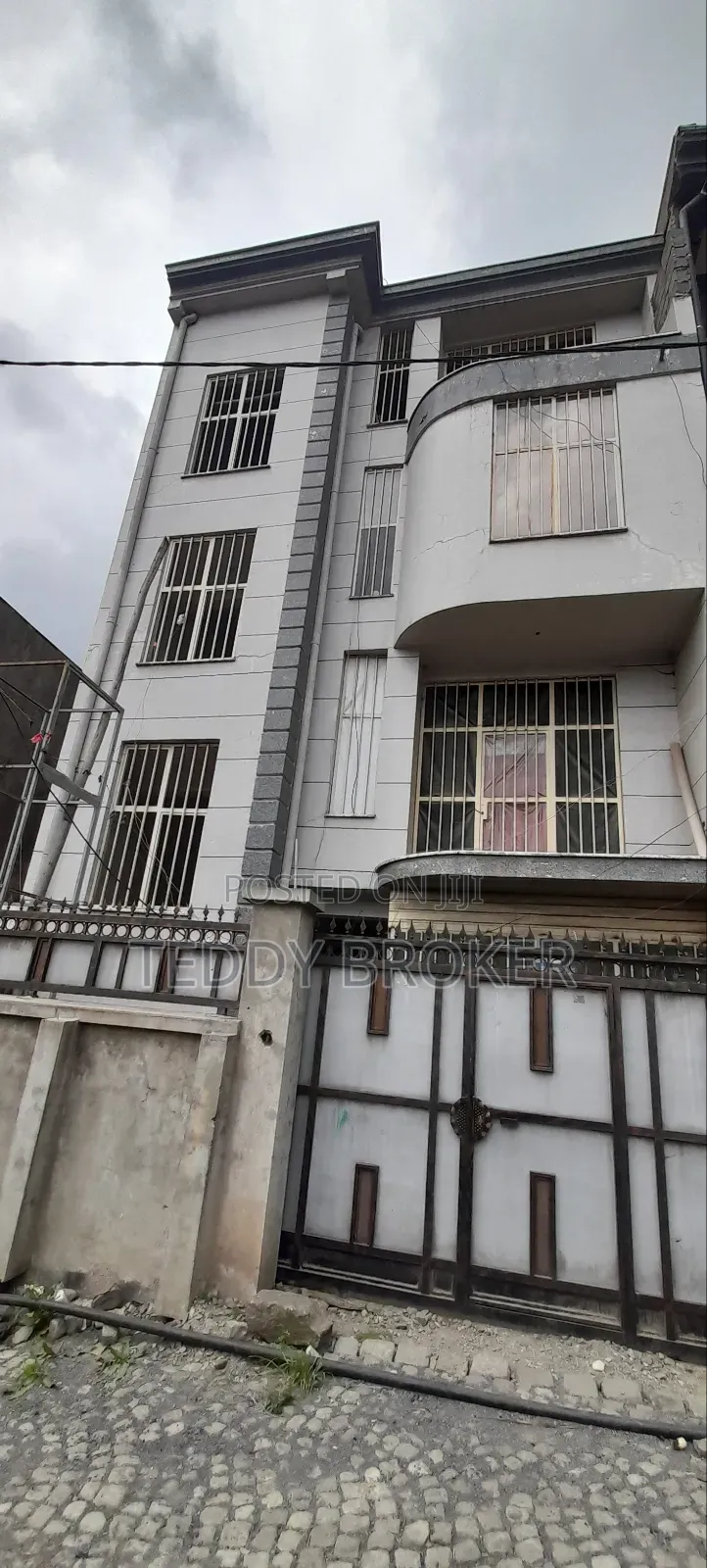 7bdrm House in Haile Garment, Nifas Silk-Lafto for sale