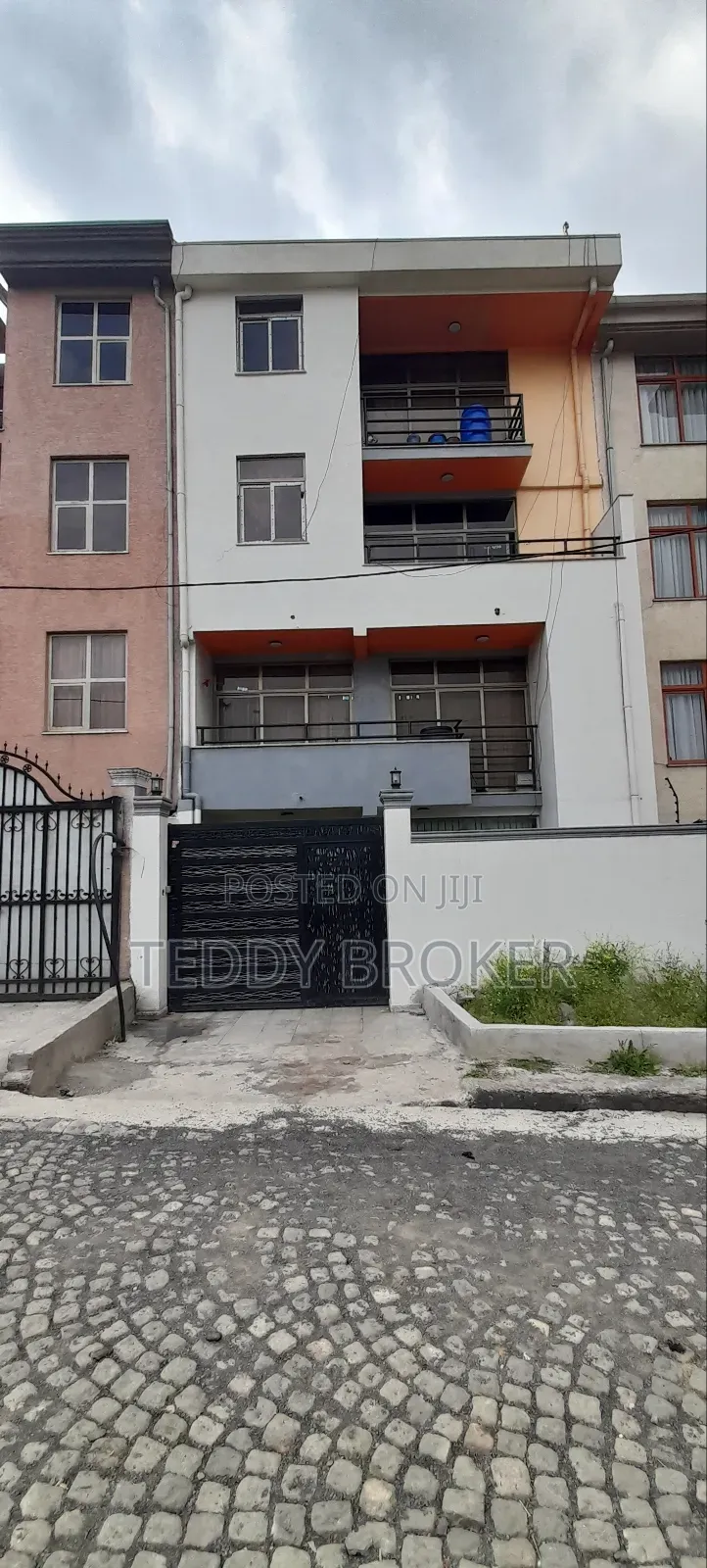 7bdrm House in Haile Garment, Nifas Silk-Lafto for sale