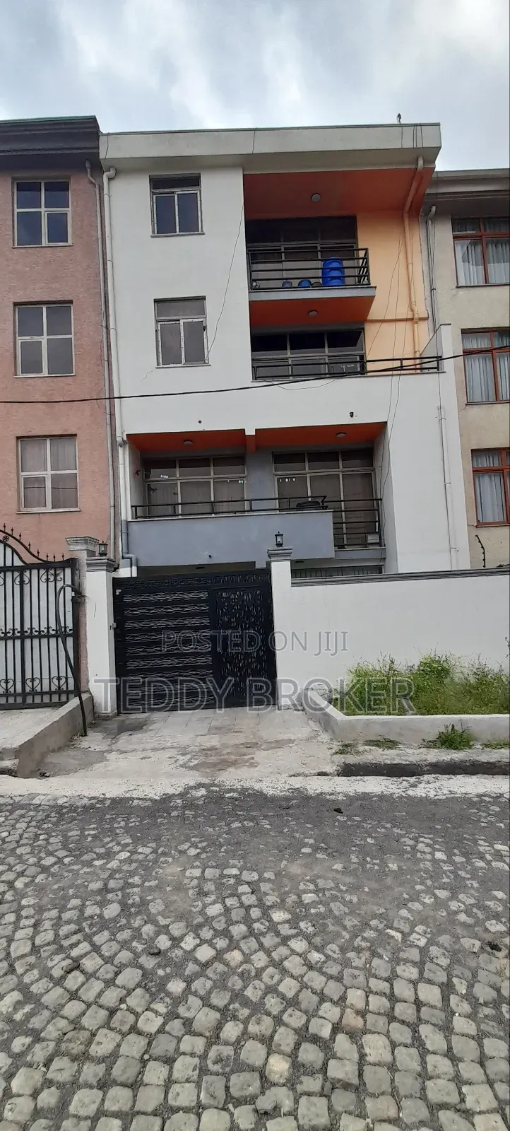 7bdrm House in Haile Garment, Nifas Silk-Lafto for sale