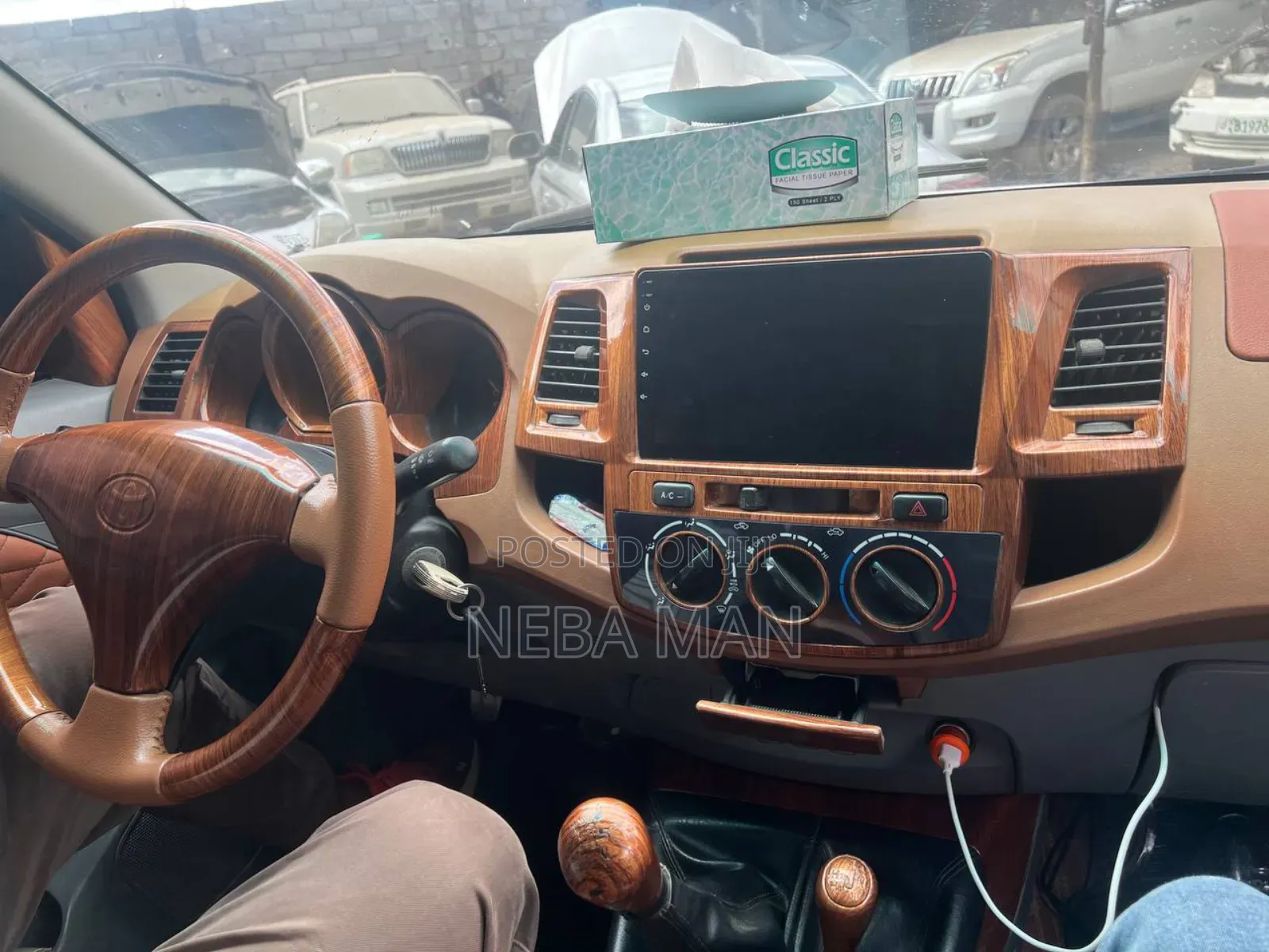 Toyota Hilux 2.5 D-4D Double Cab 2008 White