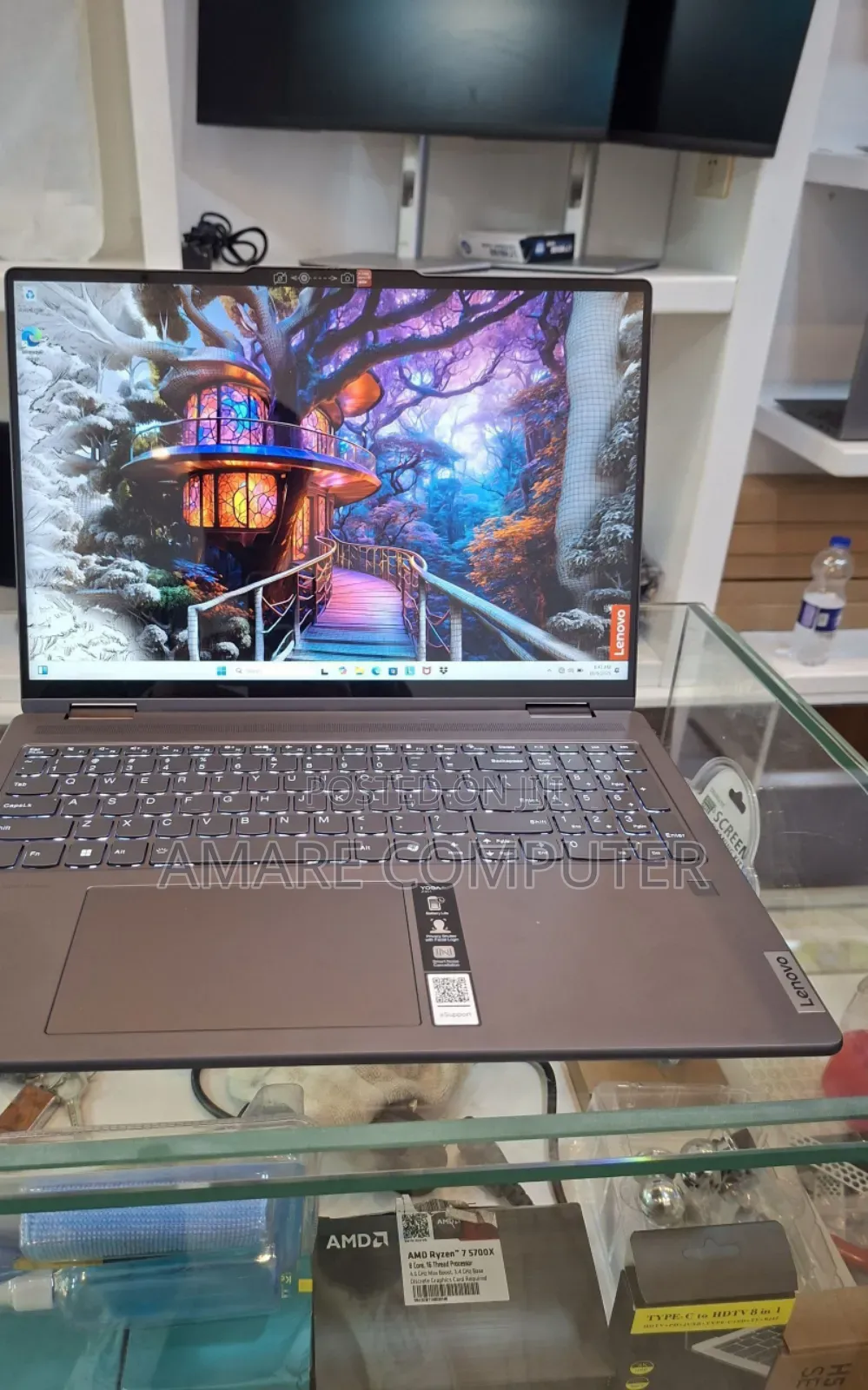 New Laptop Lenovo Yoga 7i 16GB Intel Core Ultra 7 SSD 1T