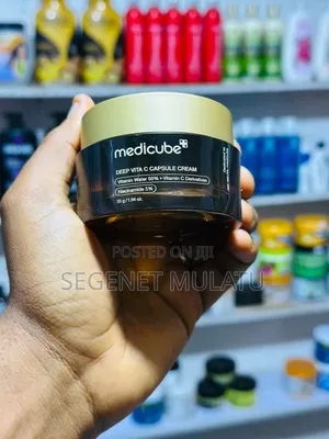 Medicube Deep Vita C Capsule Cream
