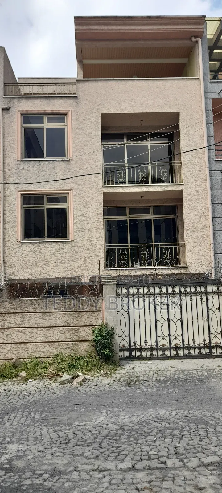 6bdrm House in Haile Garment, Nifas Silk-Lafto for sale