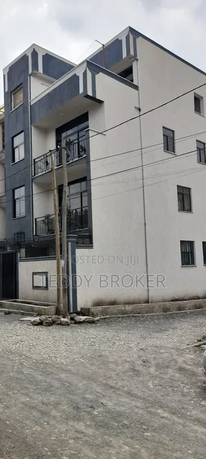 8bdrm House in Haile Garment, Nifas Silk-Lafto for sale