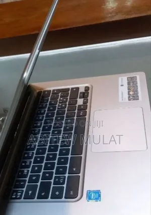 New Laptop Acer Chromebook 14 4GB Intel Celeron SSD 128GB