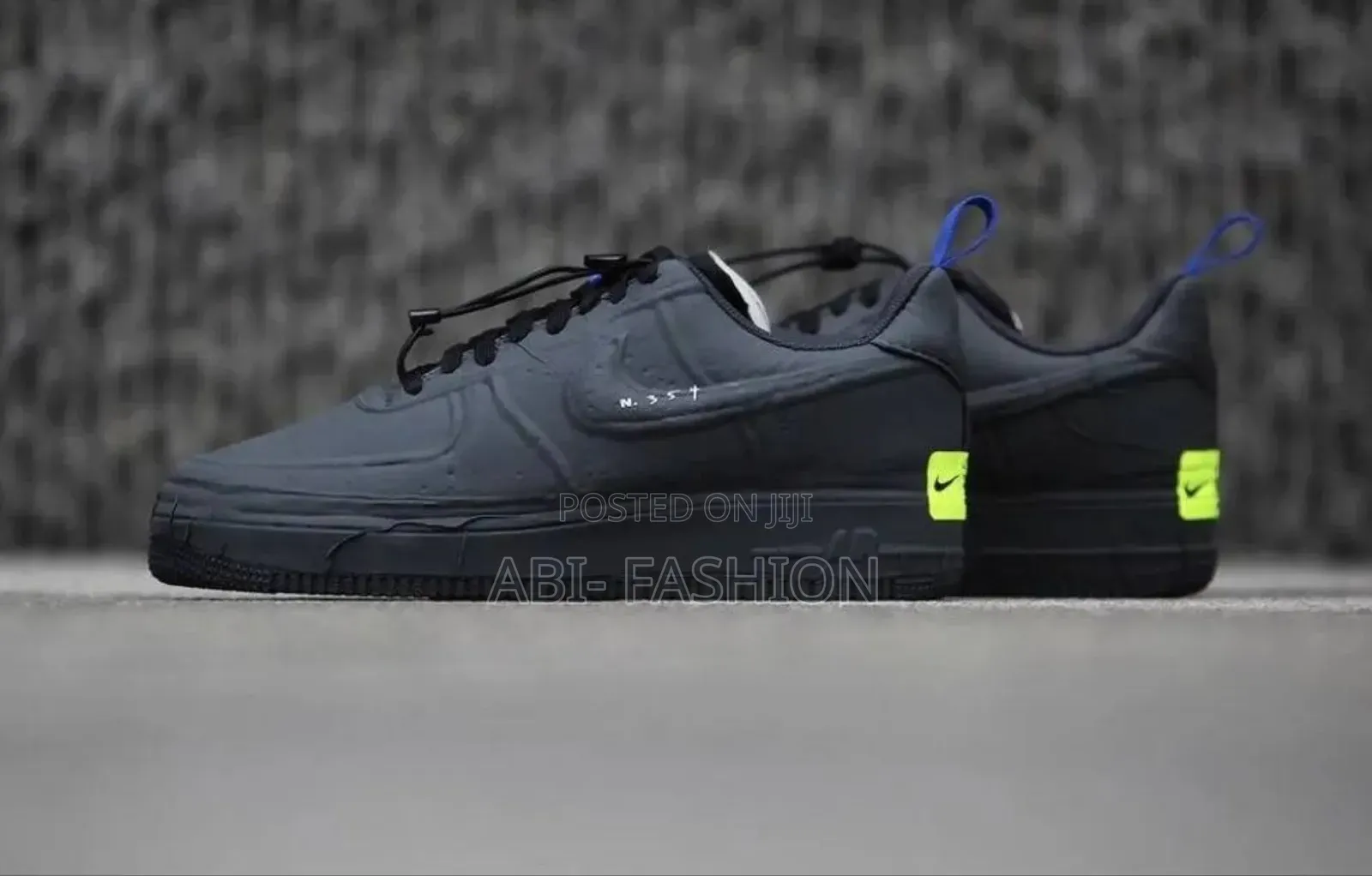 Nike Special Edition Black Combo