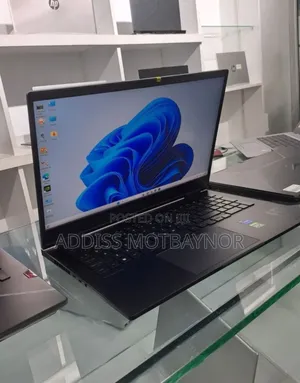 New Laptop HP Omen 17 16GB Intel Core I7 SSD 1T