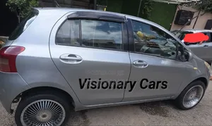 Toyota Yaris 2007 Gray