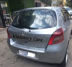 Toyota Yaris 2007 Gray
