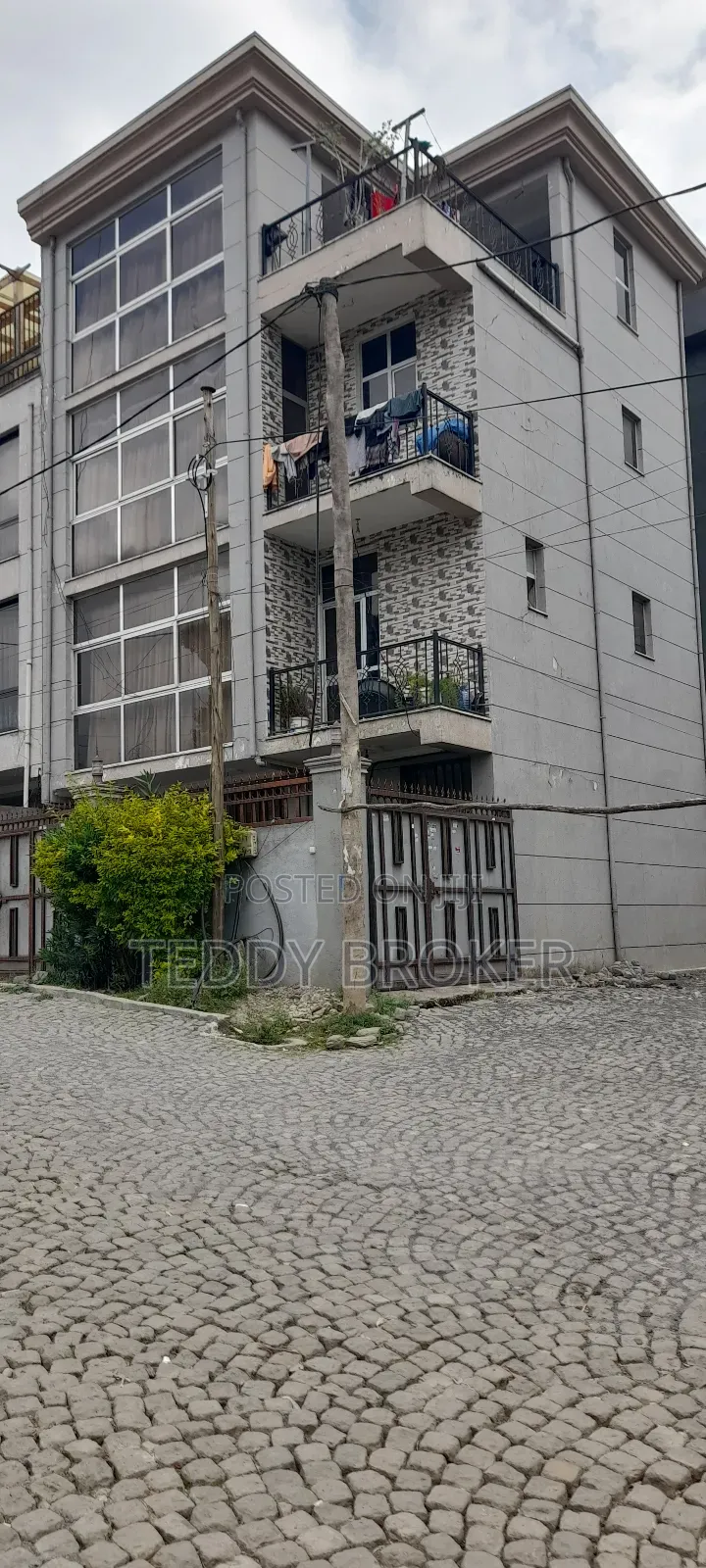 7bdrm House in Haile Garment, Nifas Silk-Lafto for sale