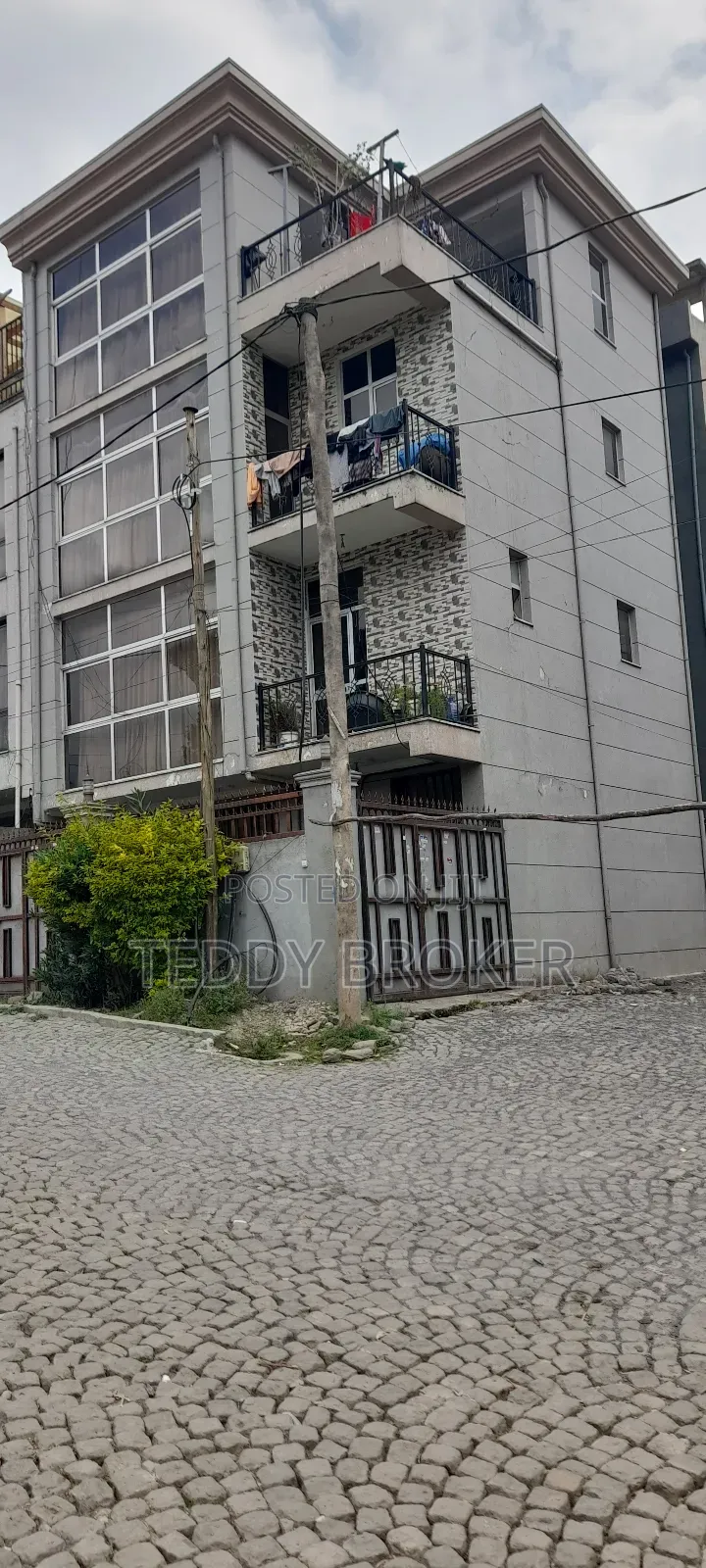 7bdrm House in Haile Garment, Nifas Silk-Lafto for sale