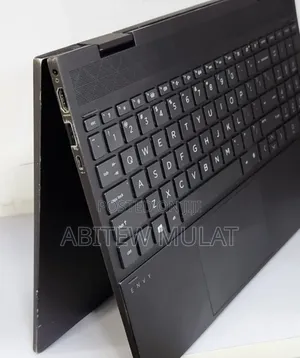 Laptop HP Envy X360 16GB AMD Ryzen 5 SSD 256GB
