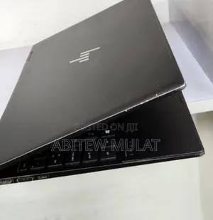 Laptop HP Envy X360 16GB AMD Ryzen 5 SSD 256GB