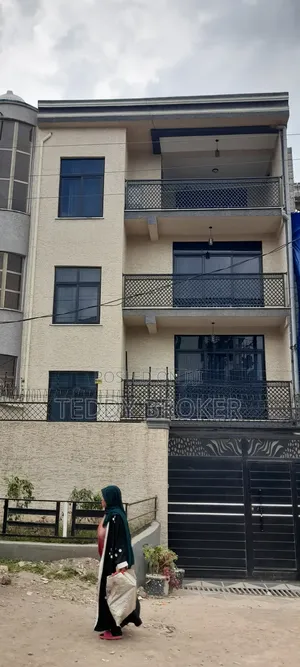 8bdrm House in Haile Garment, Nifas Silk-Lafto for sale