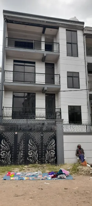 6bdrm House in Haile Garment, Nifas Silk-Lafto for sale