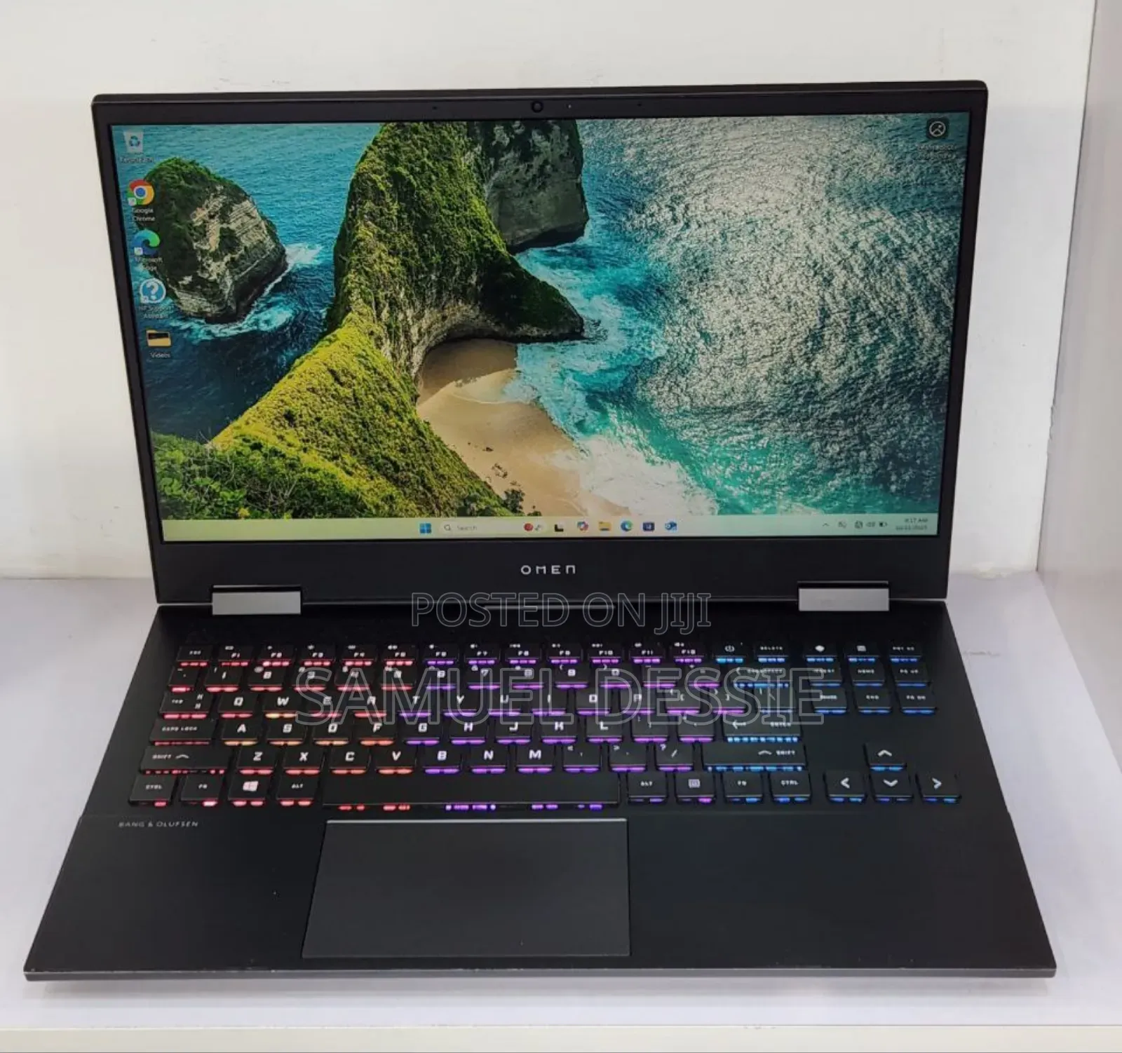 New Laptop HP Omen 15 16GB AMD Ryzen 7 SSD 512GB