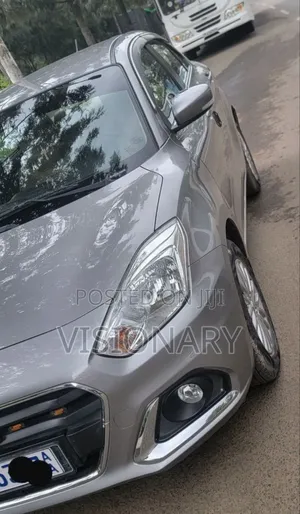 Suzuki Dzire 2022 Silver