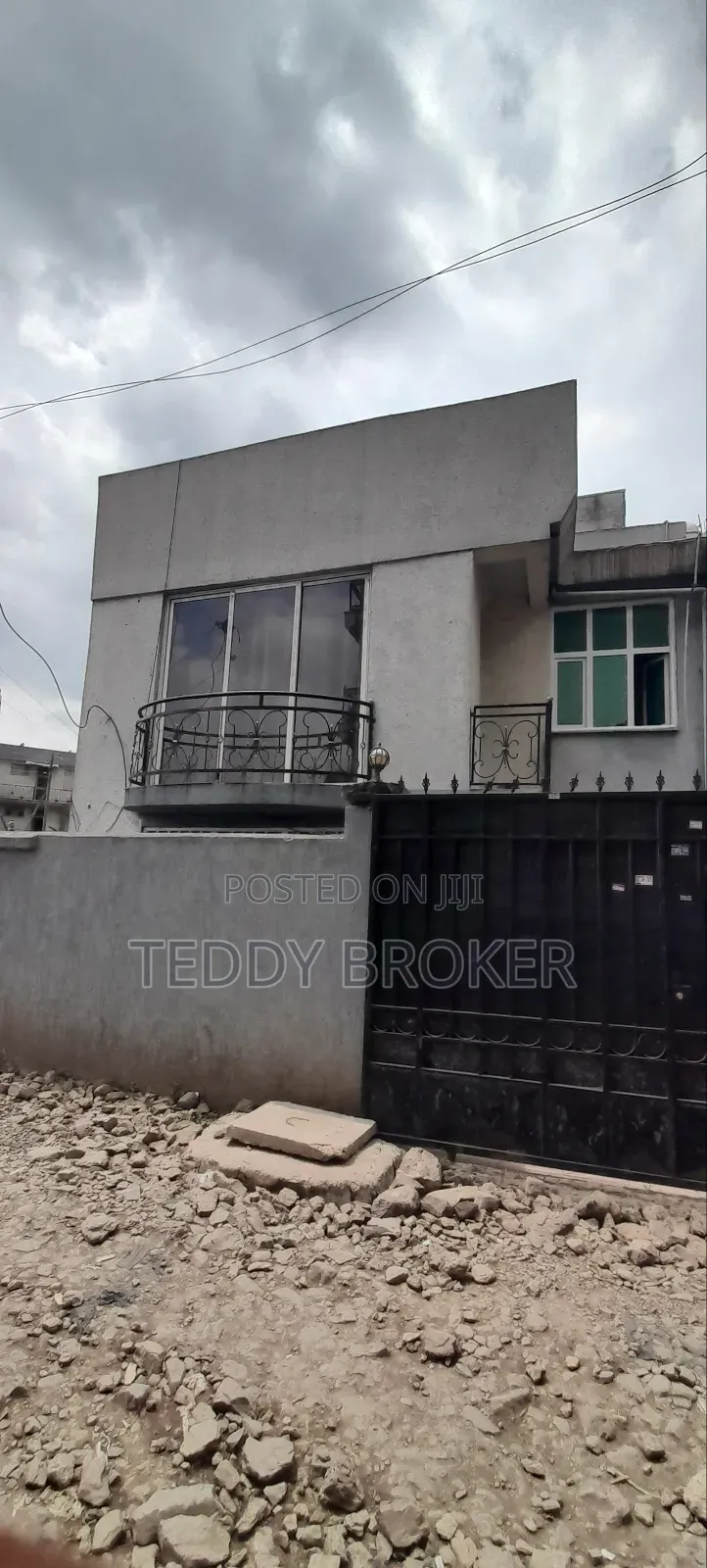 4bdrm House in Haile Garment, Nifas Silk-Lafto for sale