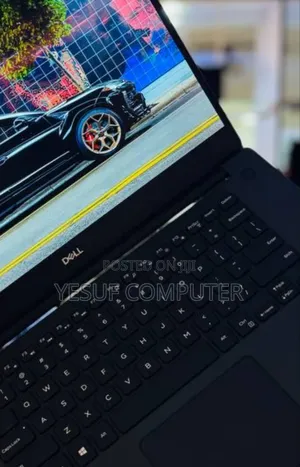 Photo - New Laptop Dell XPS 15 16GB Intel Core I7 SSD 512GB