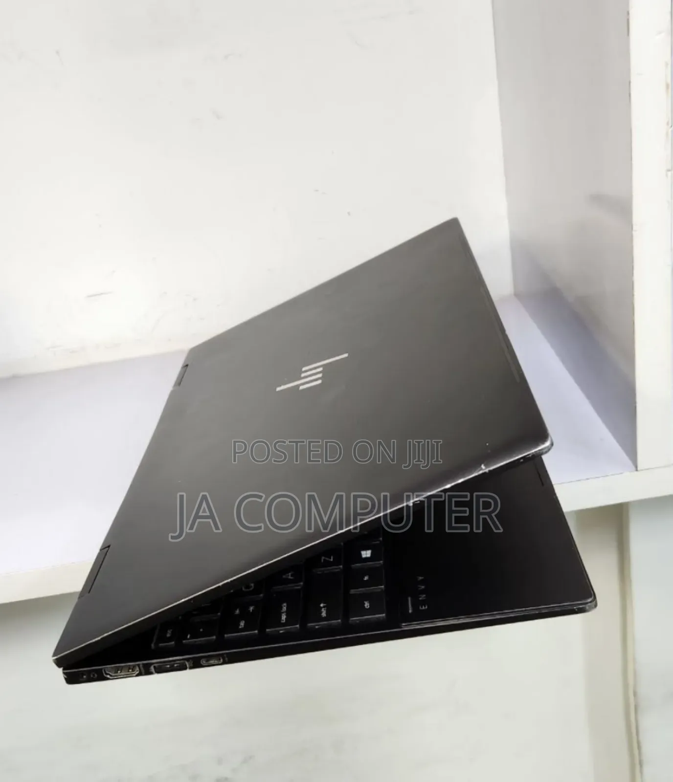 New Laptop HP Envy X360 16GB AMD Ryzen 5 SSD 256GB