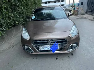 Photo - Suzuki Dzire 2022 Gold