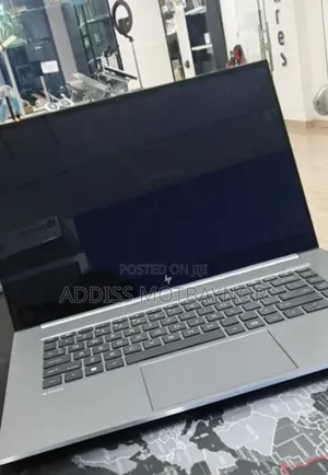 New Laptop HP ZBook Studio G4 16GB Intel Core I7 SSD 512GB