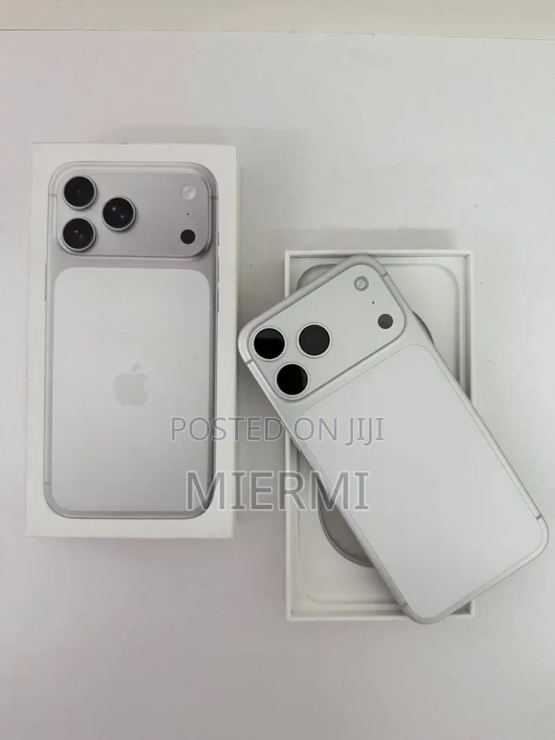 New Apple iPhone 17 Pro Max 256 GB White