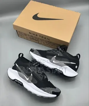 Photo -   Nike Trial Gor-Tex
Water Proof  Made in Vietnam