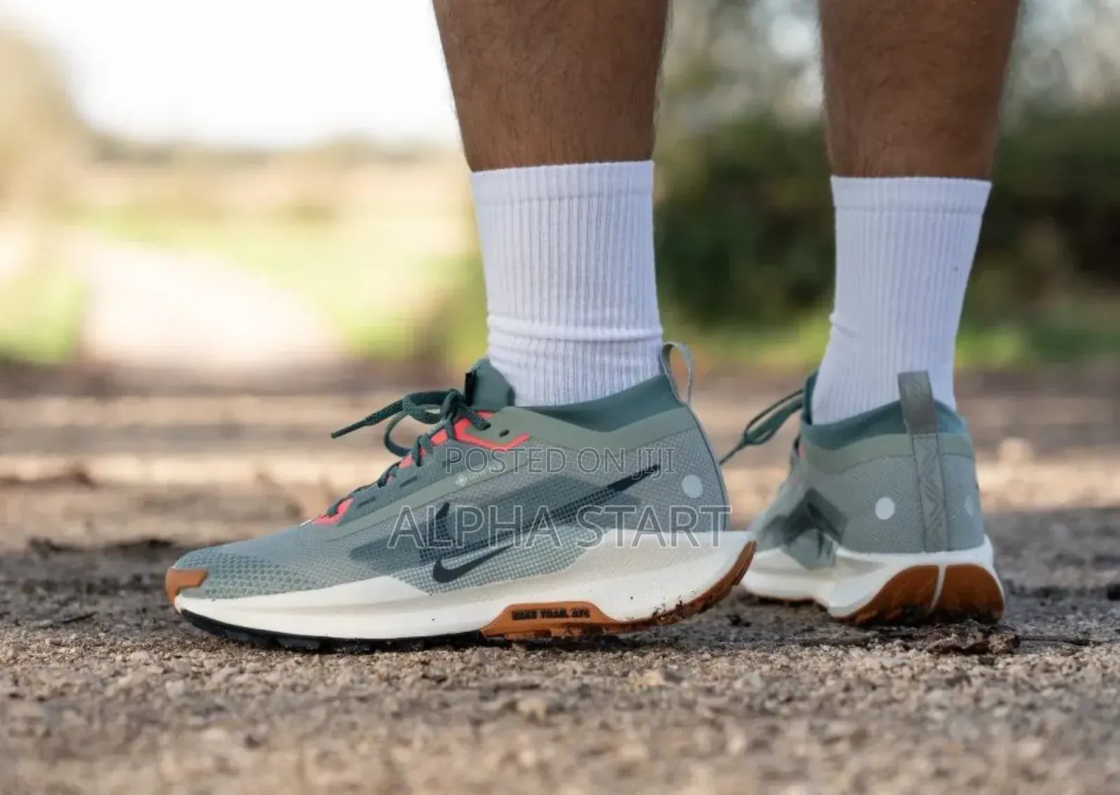 Nike Trial Gor-Tex Water Proof Black White  Made in Vietnam