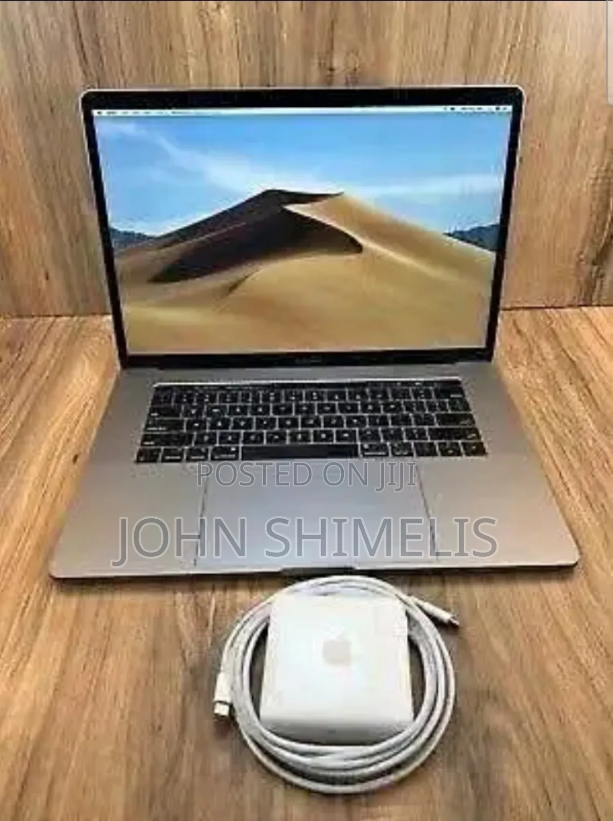 New Laptop Apple MacBook 2018 16GB Intel Core I7 SSD 512GB