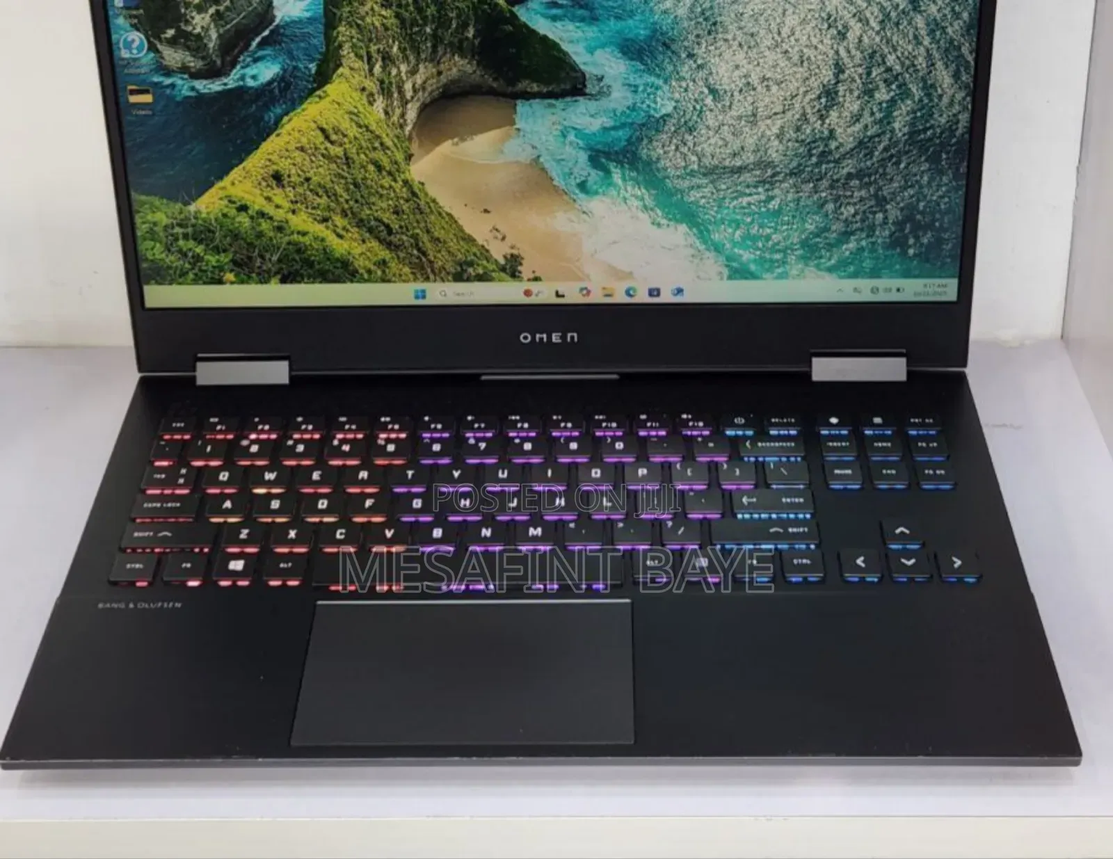 New Laptop HP Omen 15 16GB AMD Ryzen 7 SSD 512GB