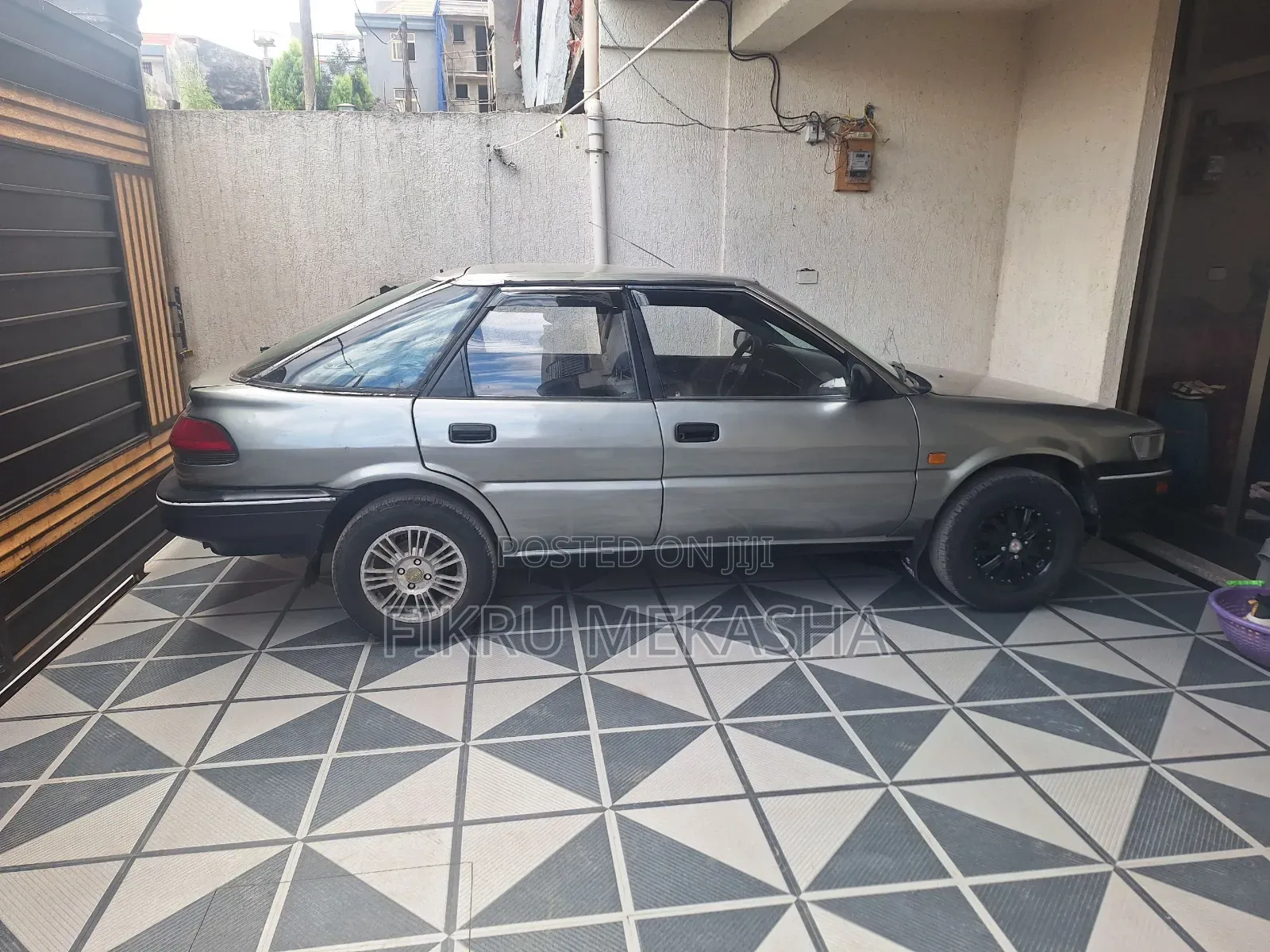 Toyota Corolla Hatchback 1990 Gray