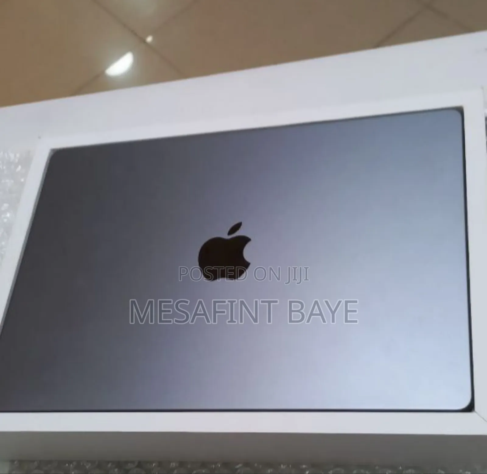 New Apple MacBook Pro 2023 M3 14-Inch 8GB Intel Core M3 SSD 512GB