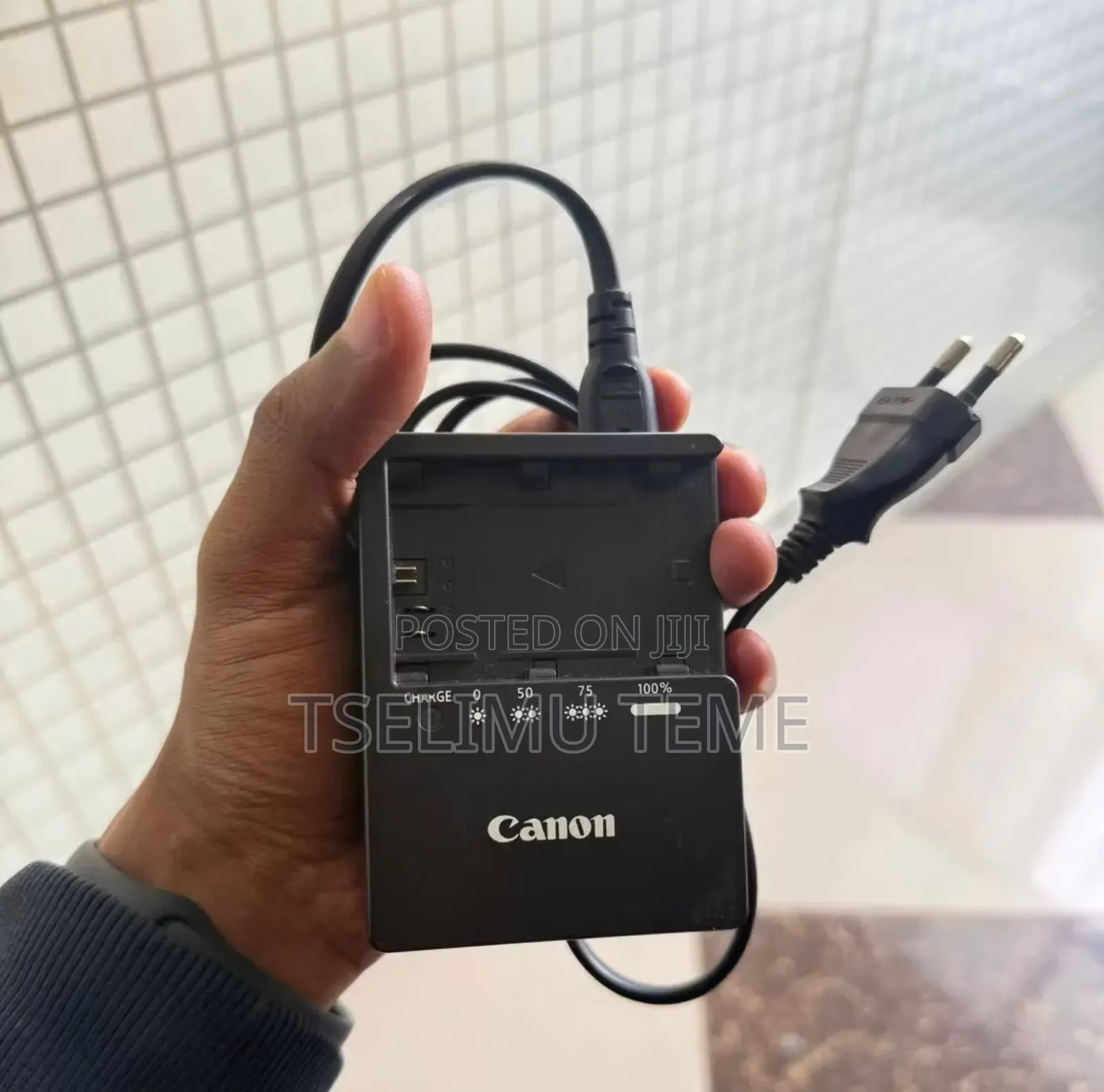 Urgent ! Canon Mark Iv With 24-105 F.4