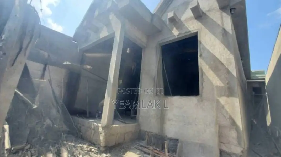 3bdrm House in Yeka for sale