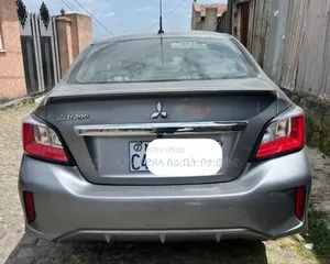 Mitsubishi Attrage 2022