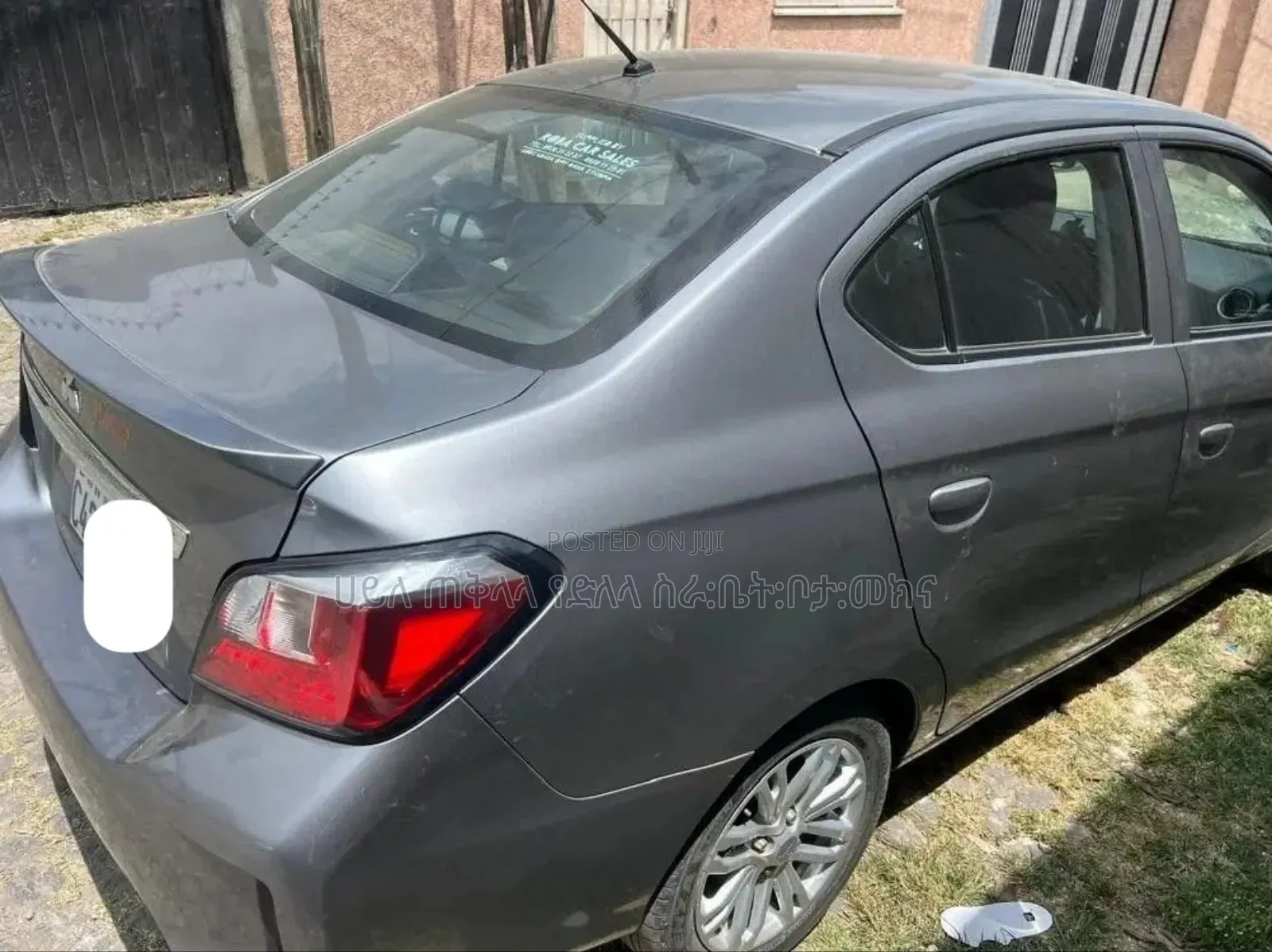 Mitsubishi Attrage 2022